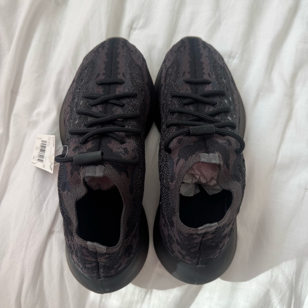 Adidas Yeezy Boost 380 FZ‑1270 “Onyx” – Men’s US 8 – Unisex – Brand New